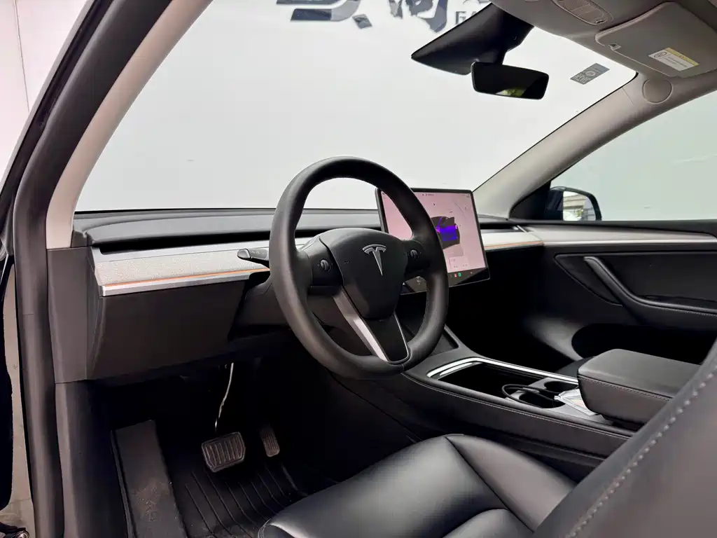 Model Y 2023 Rear-Wheel Drive Edition