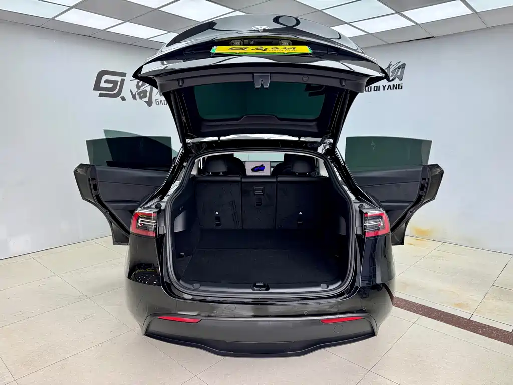 Model Y 2023 Rear-Wheel Drive Edition