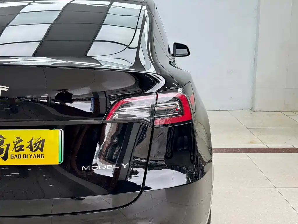 Model Y 2023 Rear-Wheel Drive Edition