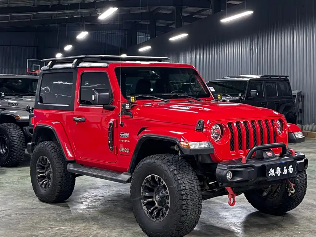 Jeep Wrangler Sahara Two-Door 2021 2.0T