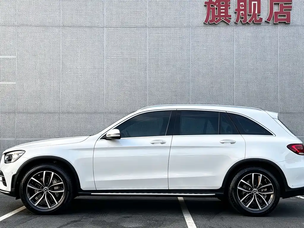 Mercedes-Benz GLC 2021 GLC 300 L 4MATIC Dynamic Edition