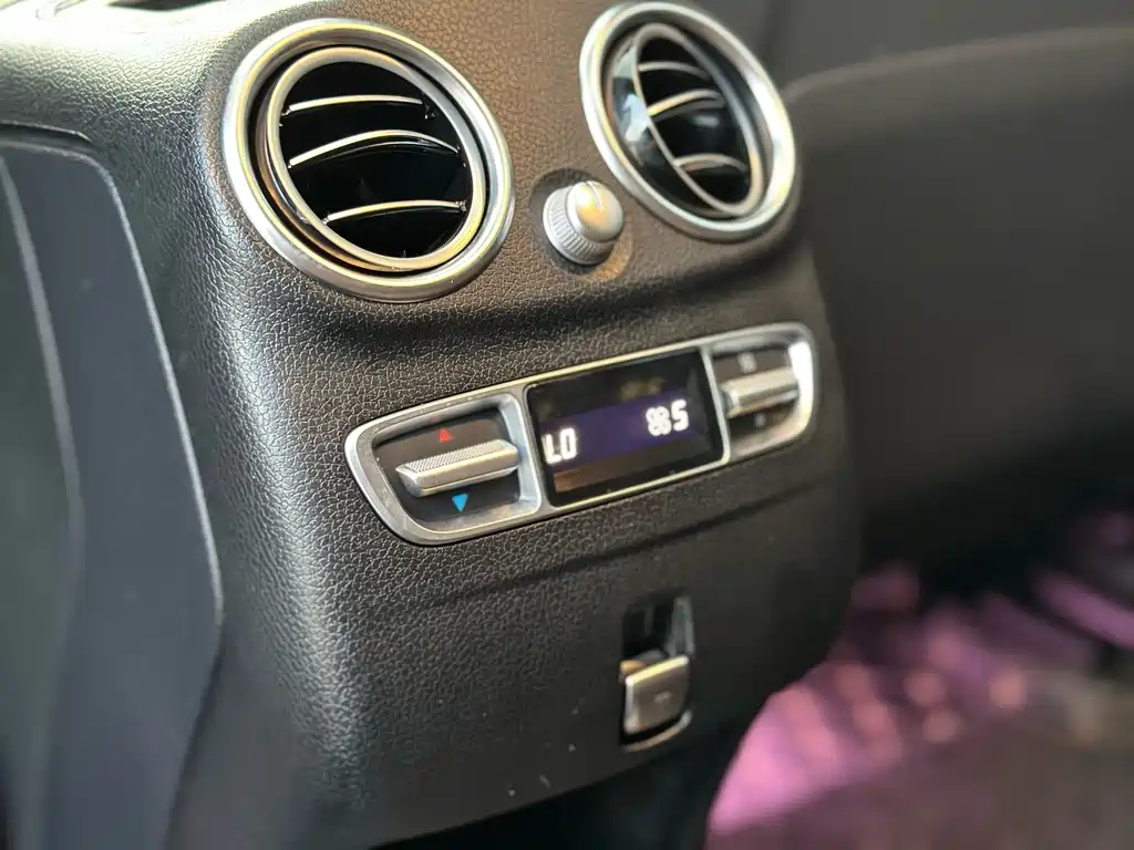 Mercedes-Benz GLC 2021 GLC 300 L 4MATIC Dynamic Edition