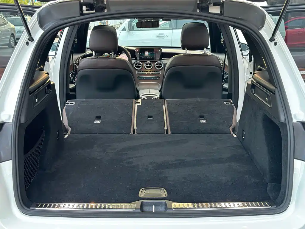Mercedes-Benz GLC 2021 GLC 300 L 4MATIC Dynamic Edition