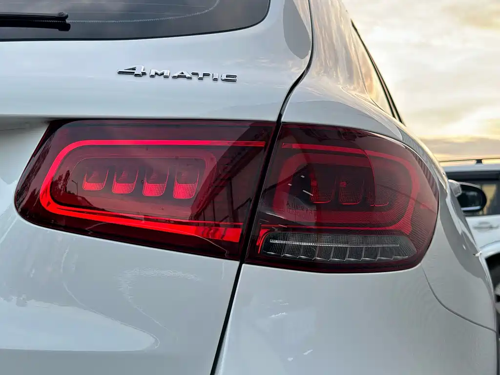 Mercedes-Benz GLC 2021 GLC 300 L 4MATIC Dynamic Edition