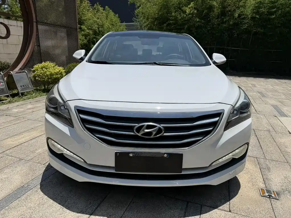 NameTuo 2014 1.8L Automatic ZunGui Type DLX