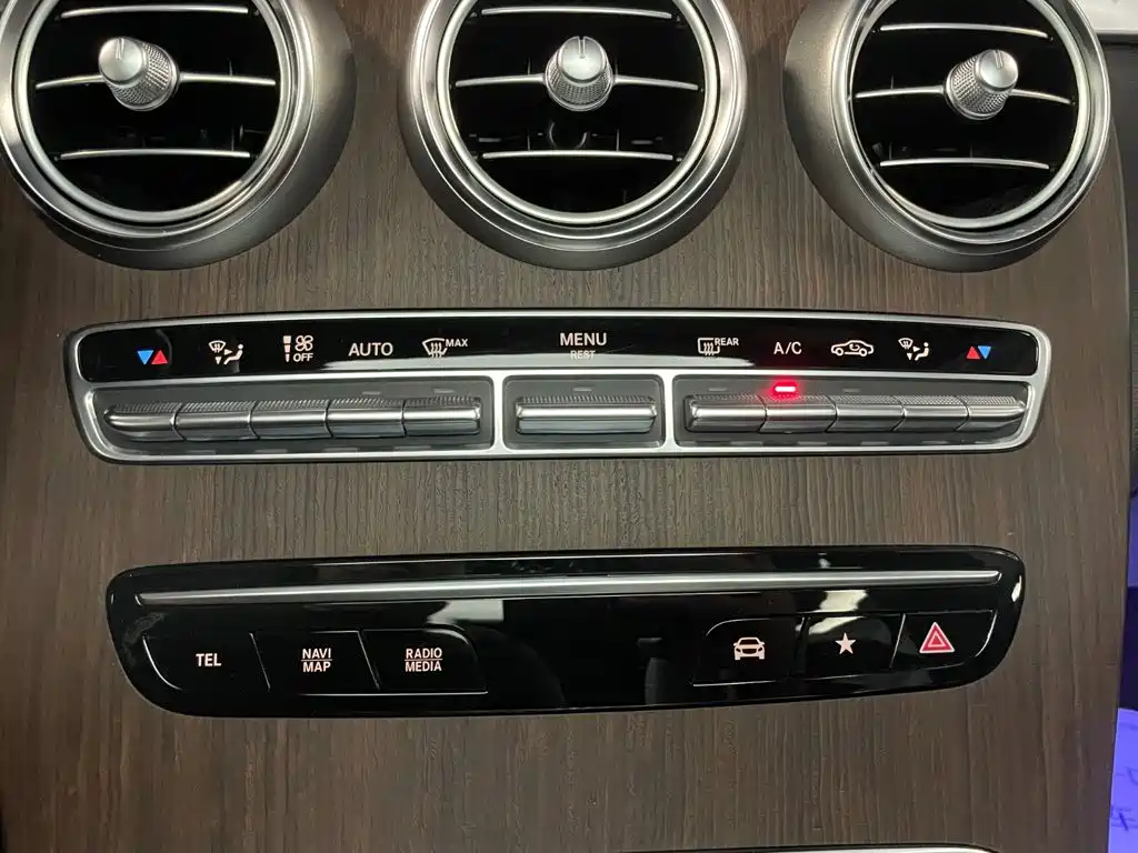 Mercedes-Benz GLC 2021 GLC 300 L 4MATIC Dynamic Edition