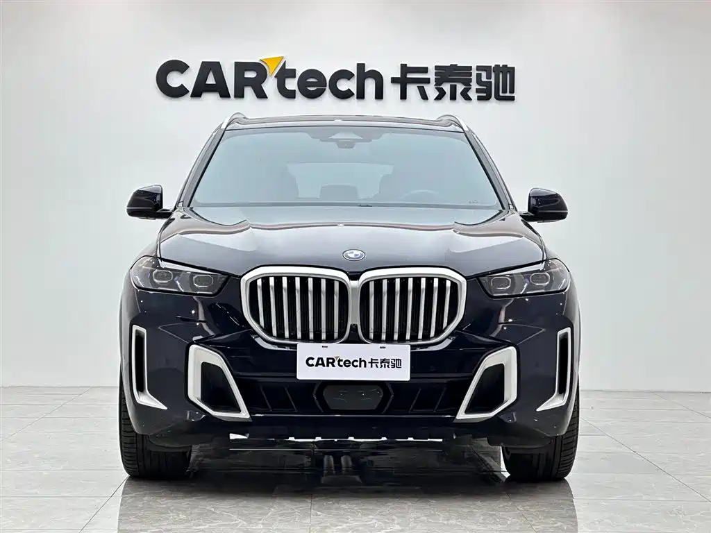 BMW X5 2023 xDrive 40Li M Sport Package