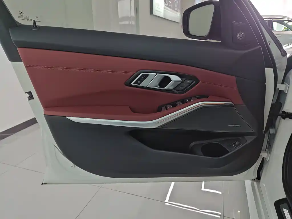 BMW 3 Series 2024 325Li M Sport Nightshade Package