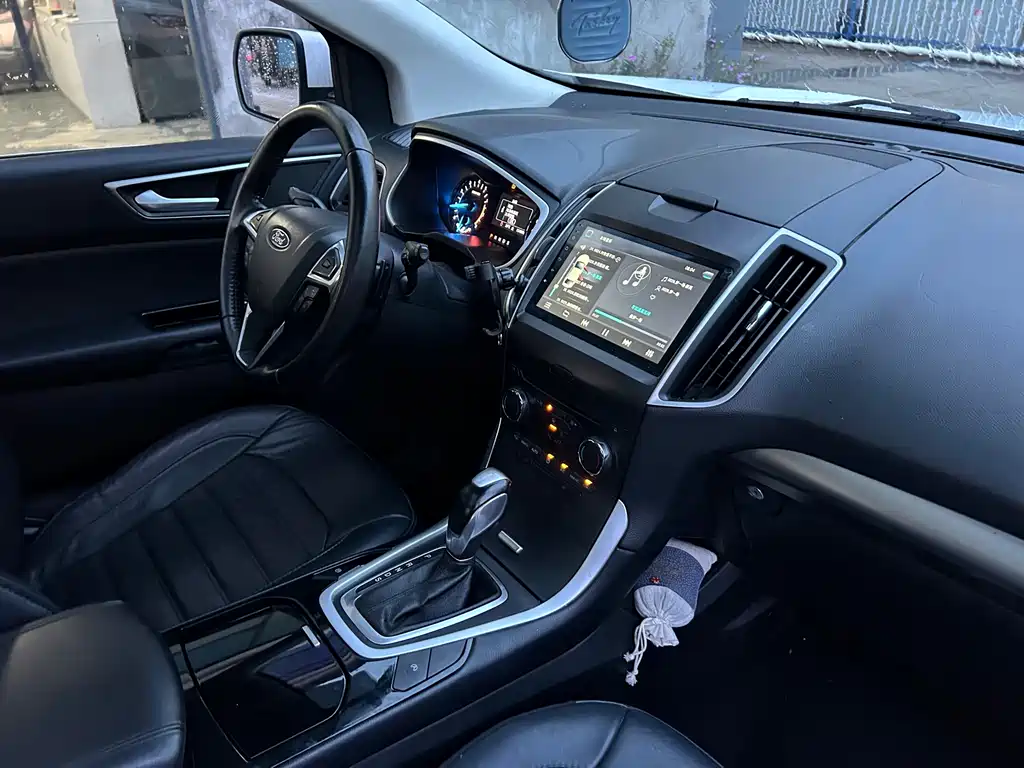 Ford Edge 2018款 改款 EcoBoost 245 两驱铂锐型 5座 国VI