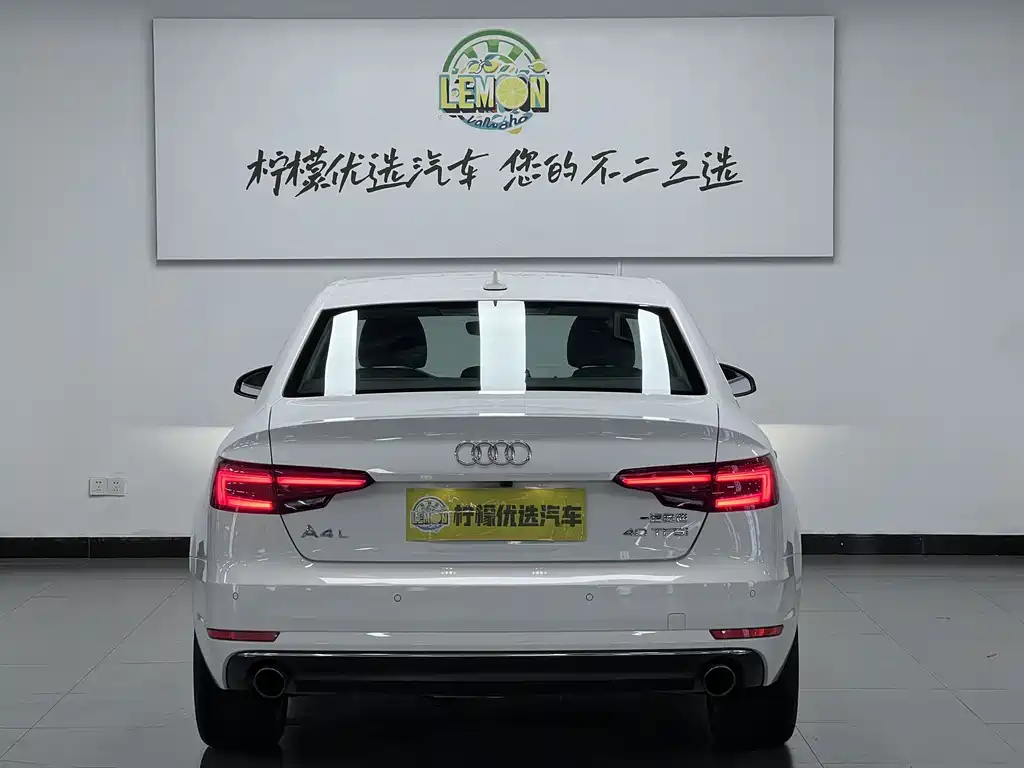 Audi A4L 2018 30th Anniversary Edition 40 TFSI Sport Line