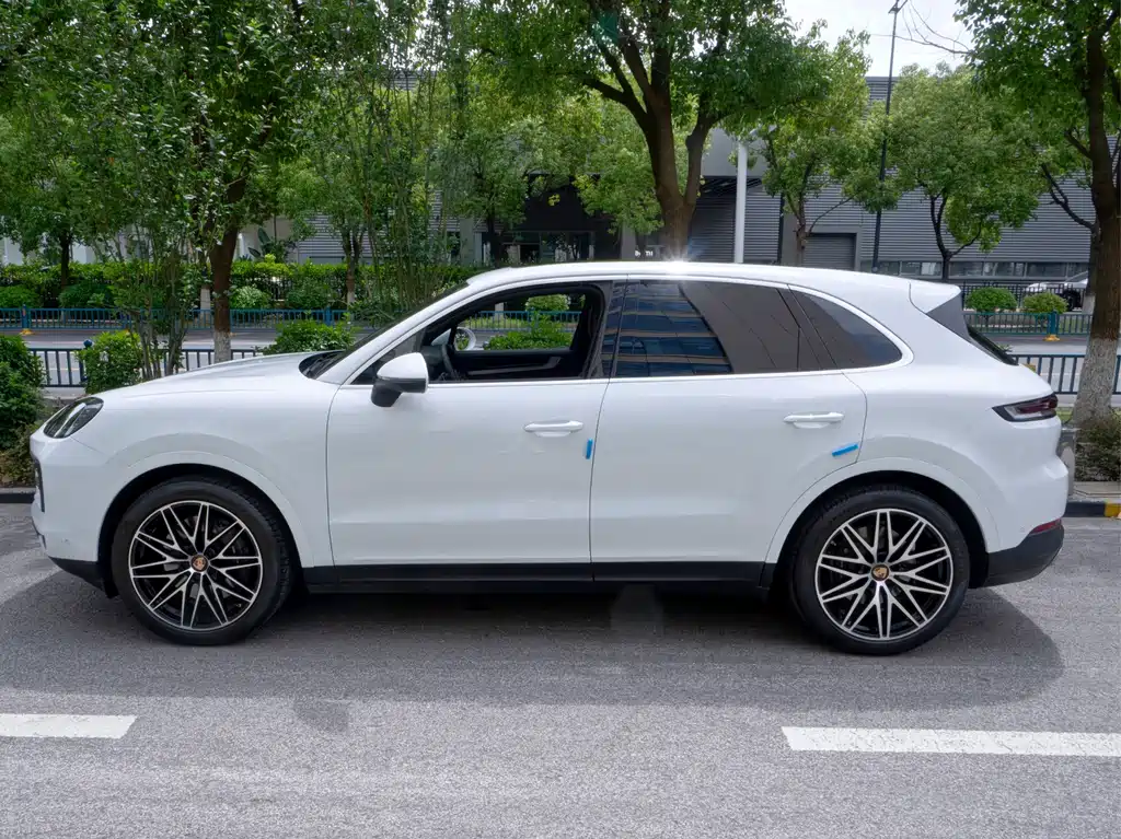Cayenne 2024 Model Cayenne 3.0T