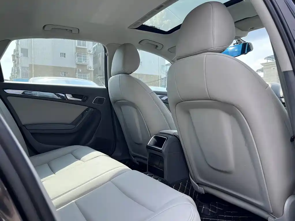Audi A4L 2013 model 35 TFSI automatic standard edition