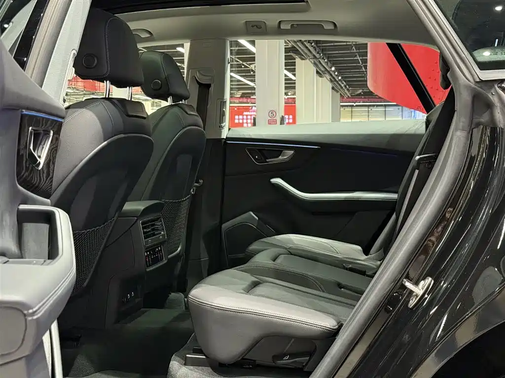 Audi Q8 2024 55 TFSI Luxury Dynamic Edition