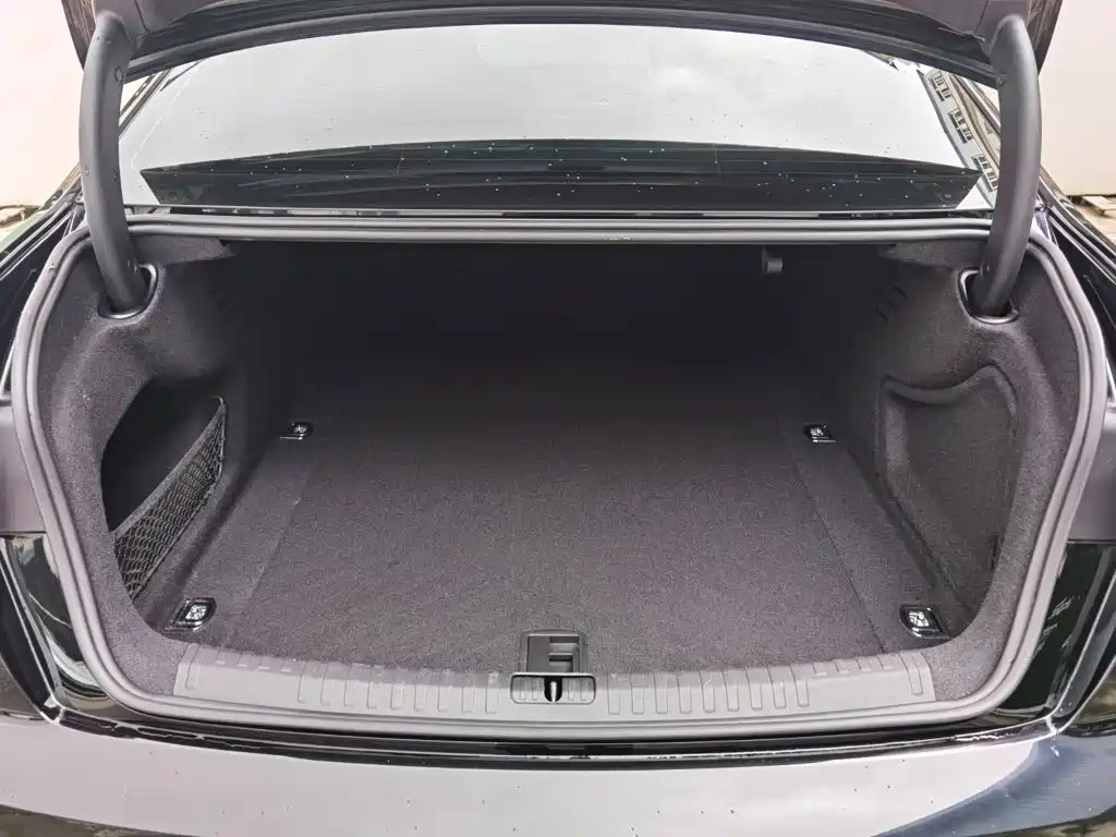 Audi A6L 2022 model 45 TFSI Premium Dynamic Edition