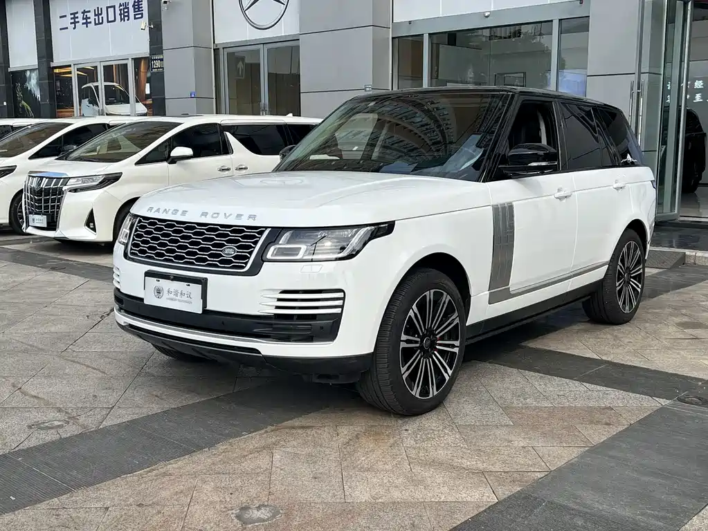 Range Rover 2022 3.0 L6 360PS Legacy Edition