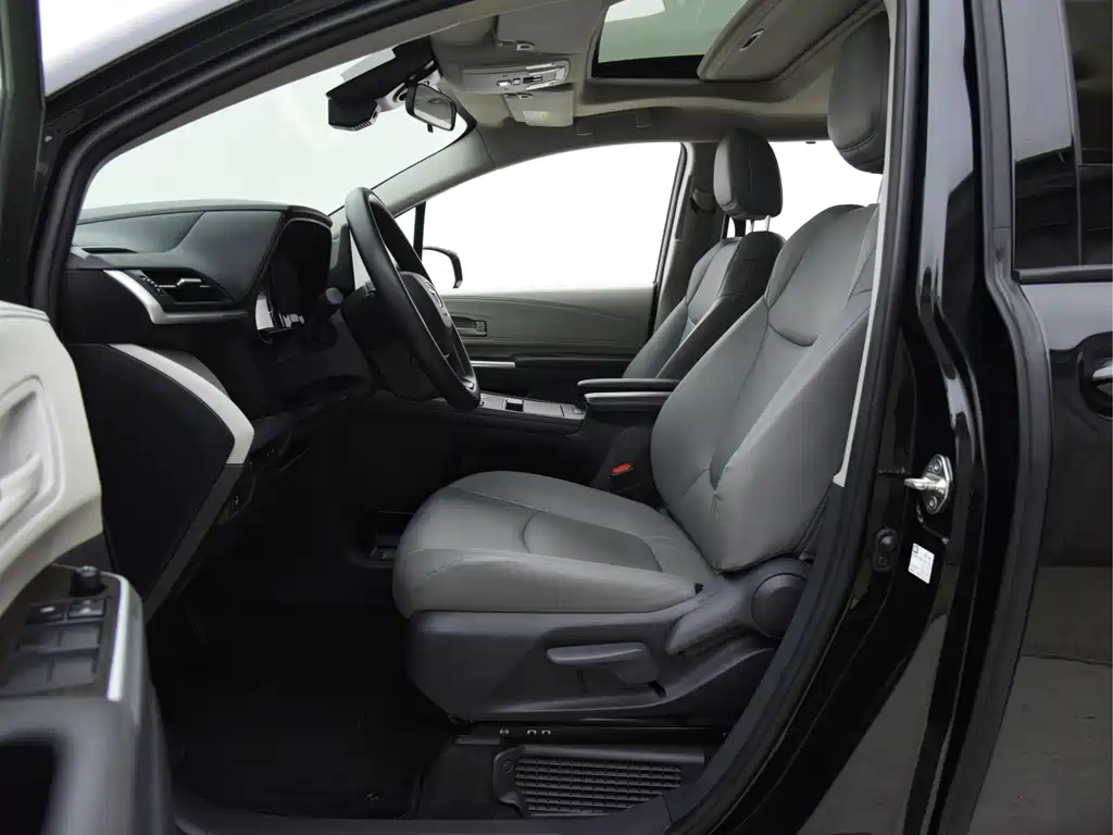 Gravita 2024 2.5L Hybrid Comfort Edition