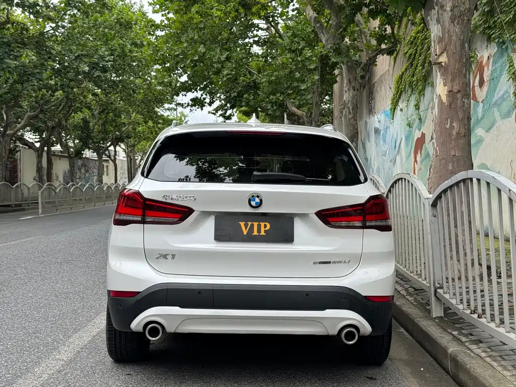 BMW X1 2022 sDrive25Li Leading Edition