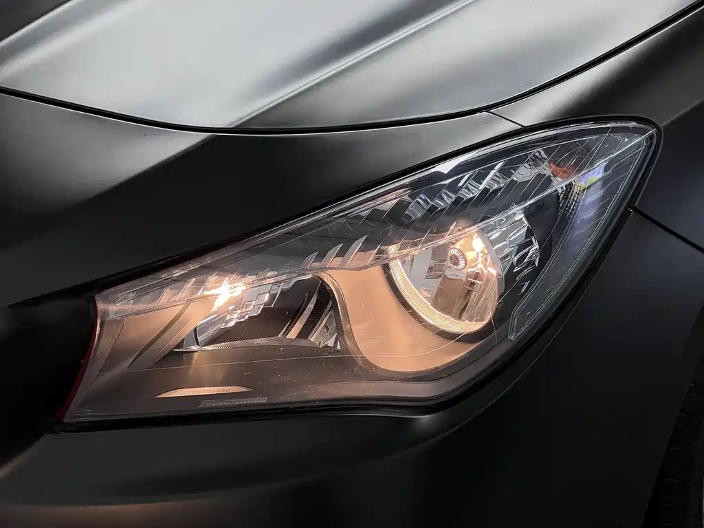 Mercedes-Benz CLA (Import) 2018 CLA 200 Sport Line