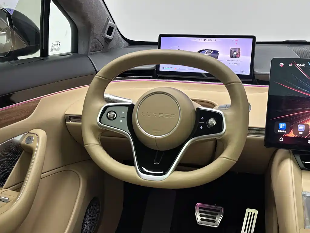 智界R7 2025款 增程 331km Ultra