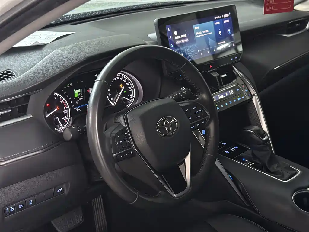 Venza 2022 2.0L CVT Two-Wheel Drive Prestige Edition