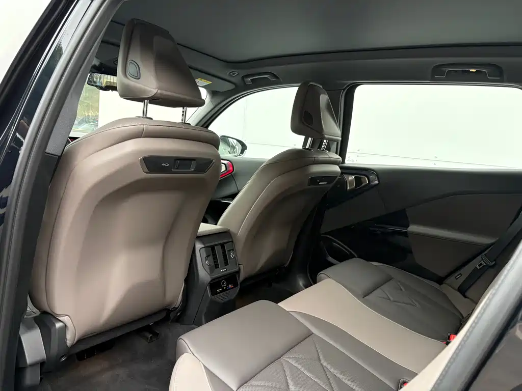 BMW X3 2025 xDrive30L Leading Edition M Sport Package