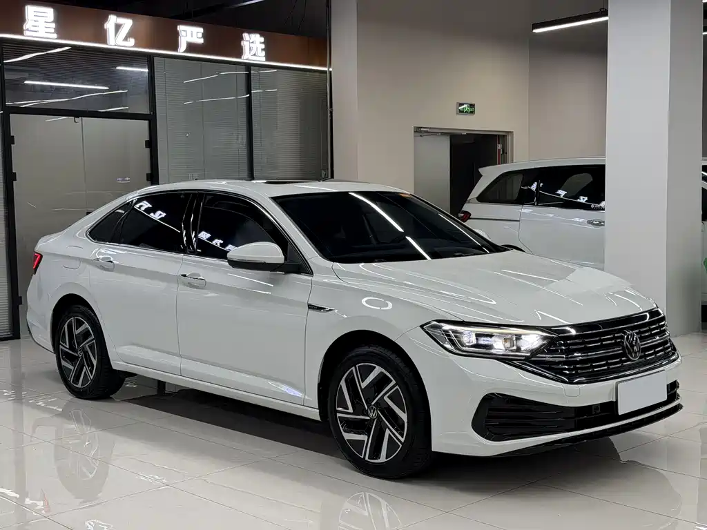 2023 Volkswagen Sagitar 280 TSI DSG Beyond Edition
