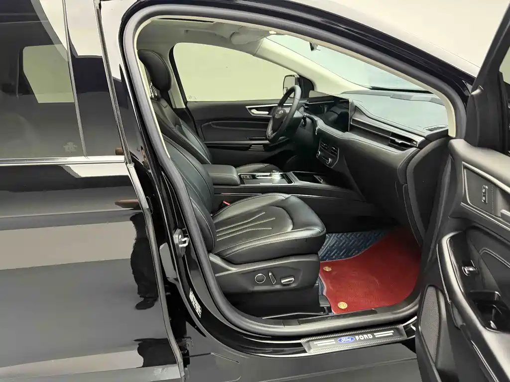 Escape 2021 Plus EcoBoost 245 2WD Platinum Type 5-seat