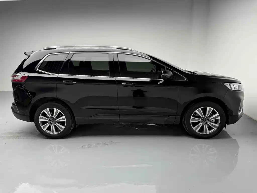 Escape 2021 Plus EcoBoost 245 2WD Platinum Type 5-seat