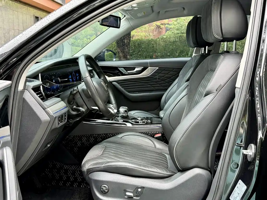 Hongqi HS5 2022 Model 2.0T ZhiLian QiXiang Edition