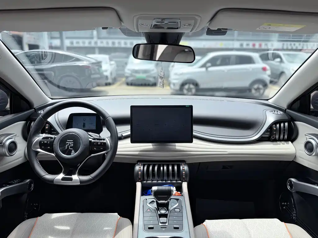 Yuan Plus 2023 Champion Edition 430KM Leading Version