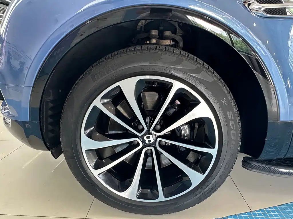 Range Rover 2017 6.0T Standard Edition