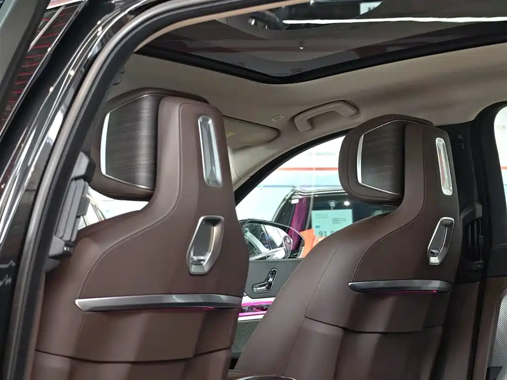 BMW 7 Series 2023 740Li Leading Edition M Sport Package