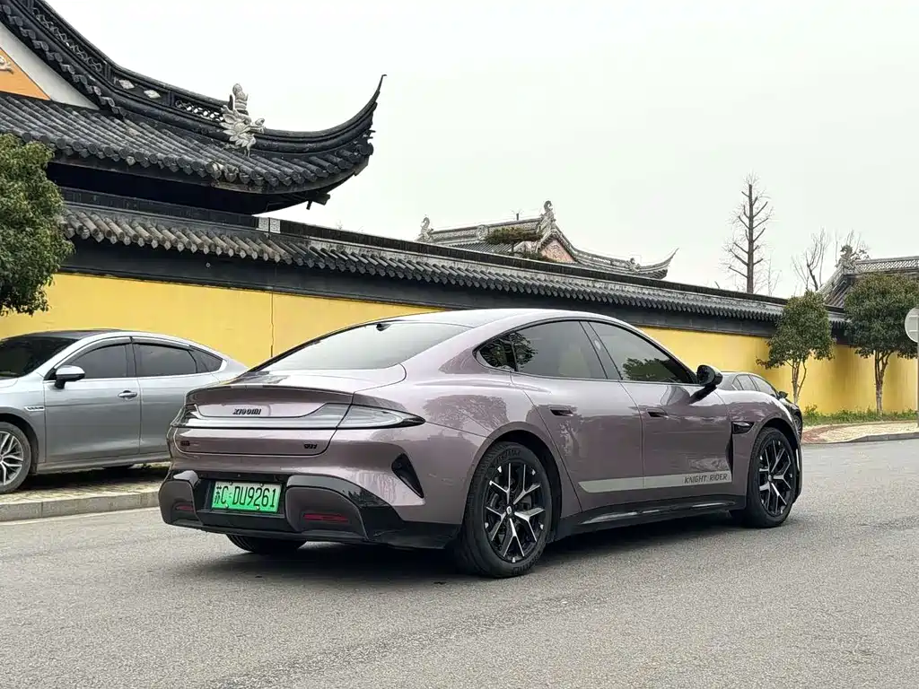 Xiaomi SU7 2024 Edition Rear-wheel Drive Long-range Intelligent Driving Version
