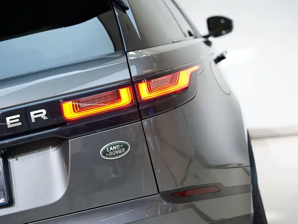 Range Rover Velar 2019 250PS