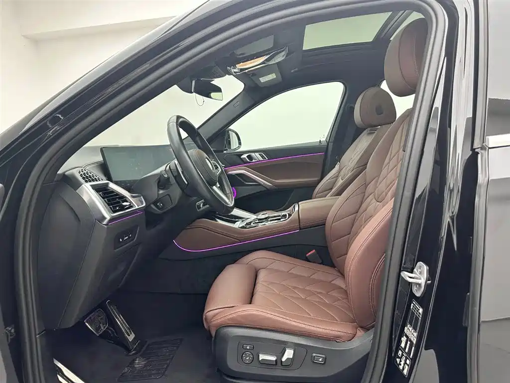 BMW X6 2023 xDrive40i M Sport Package