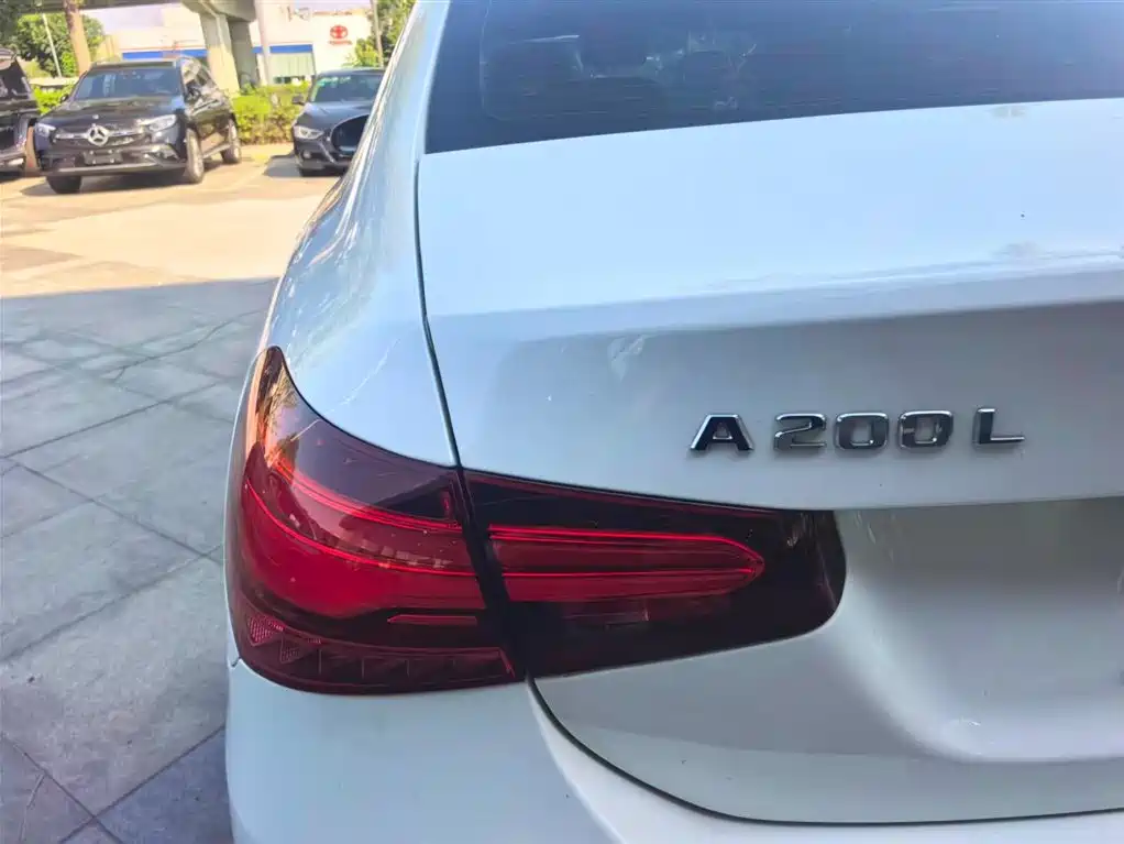 Mercedes-Benz A-Class 2023 A 200 L Fashion Edition