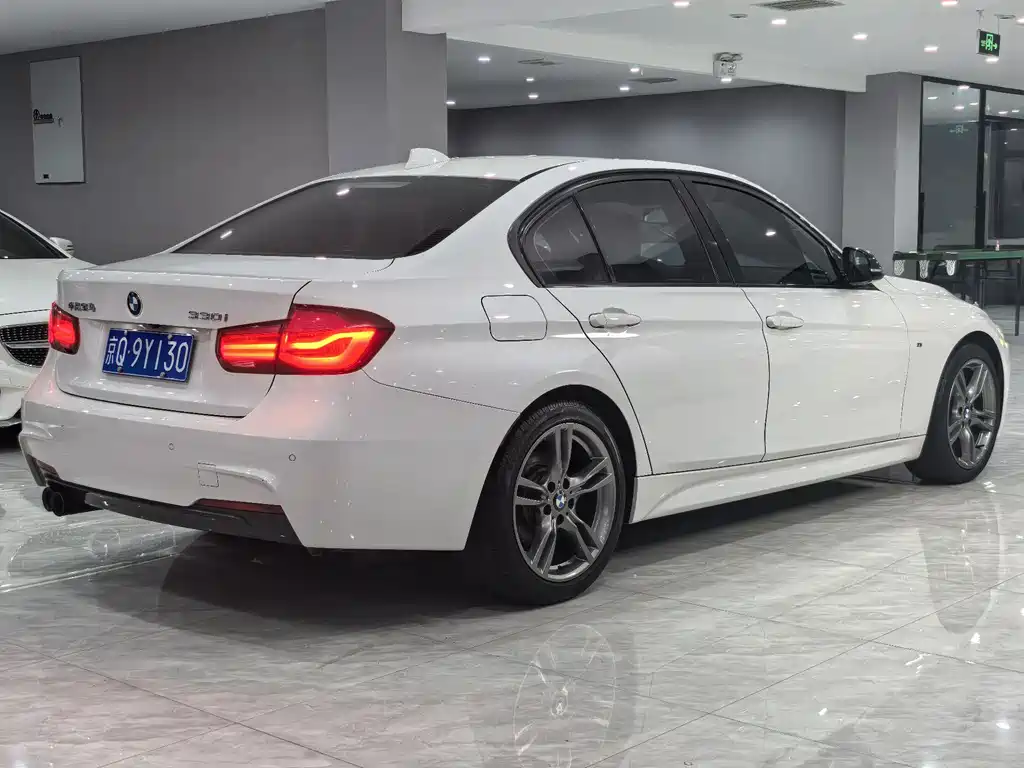 BMW 3 Series 2018 330i M Sport Nightshade Edition