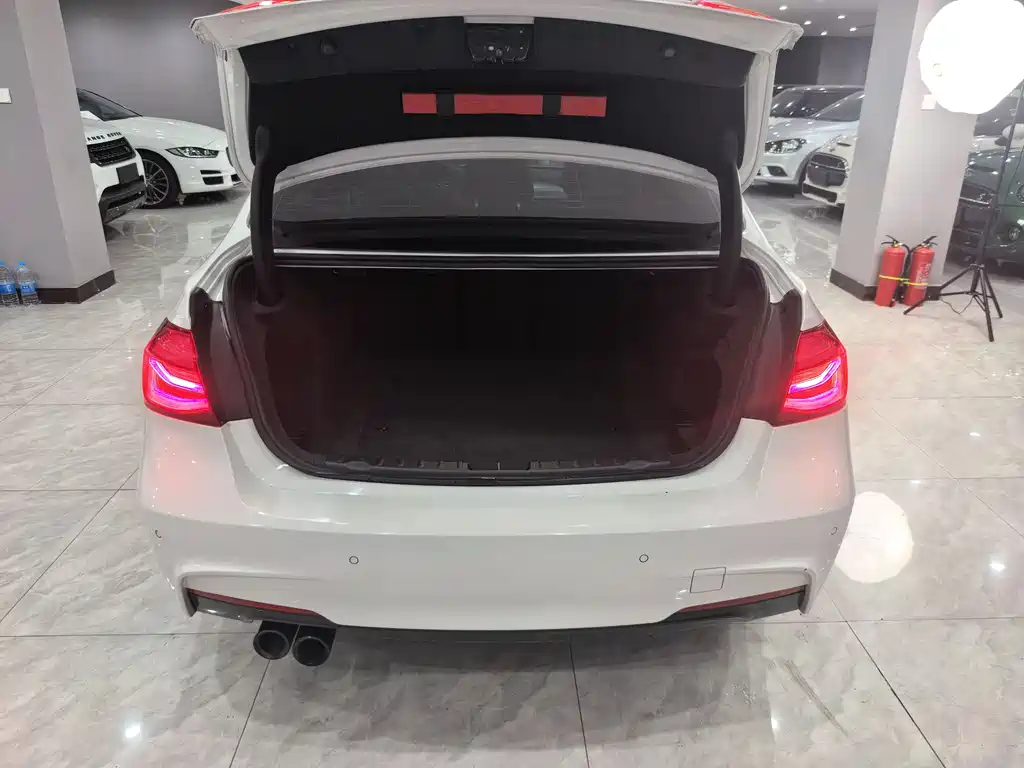 BMW 3 Series 2018 330i M Sport Nightshade Edition