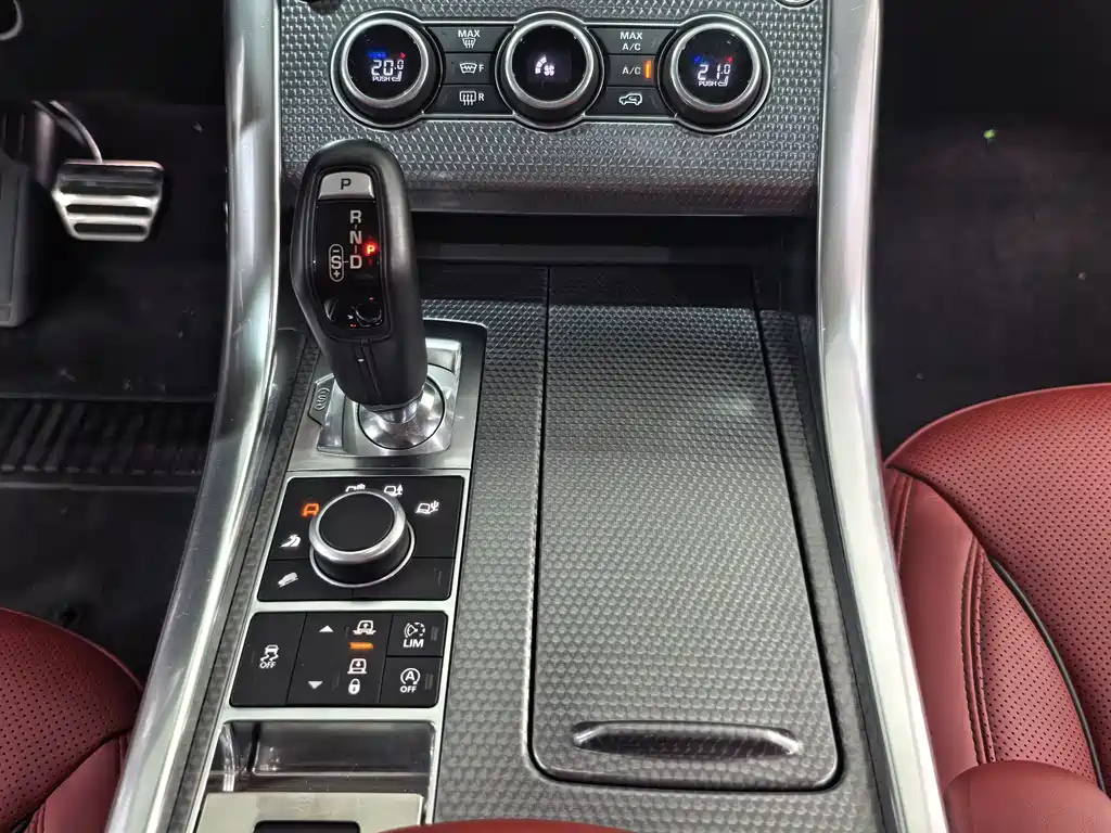 Range Rover Sport 2017 3.0 SC V6 Momentum Edition DYNAMIC