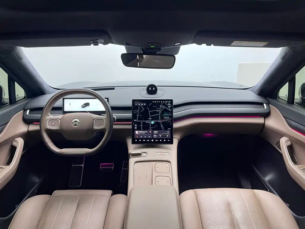 NIO ES8 2023 Edition 75kWh Executive Version
