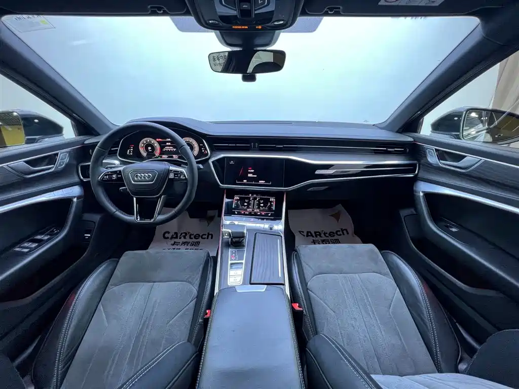 Audi A6L 2023 Facelift 45 TFSI quattro Premium Dynamic Edition