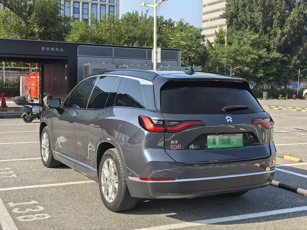 NIO ES8 2022 75kWh Six-seat Edition