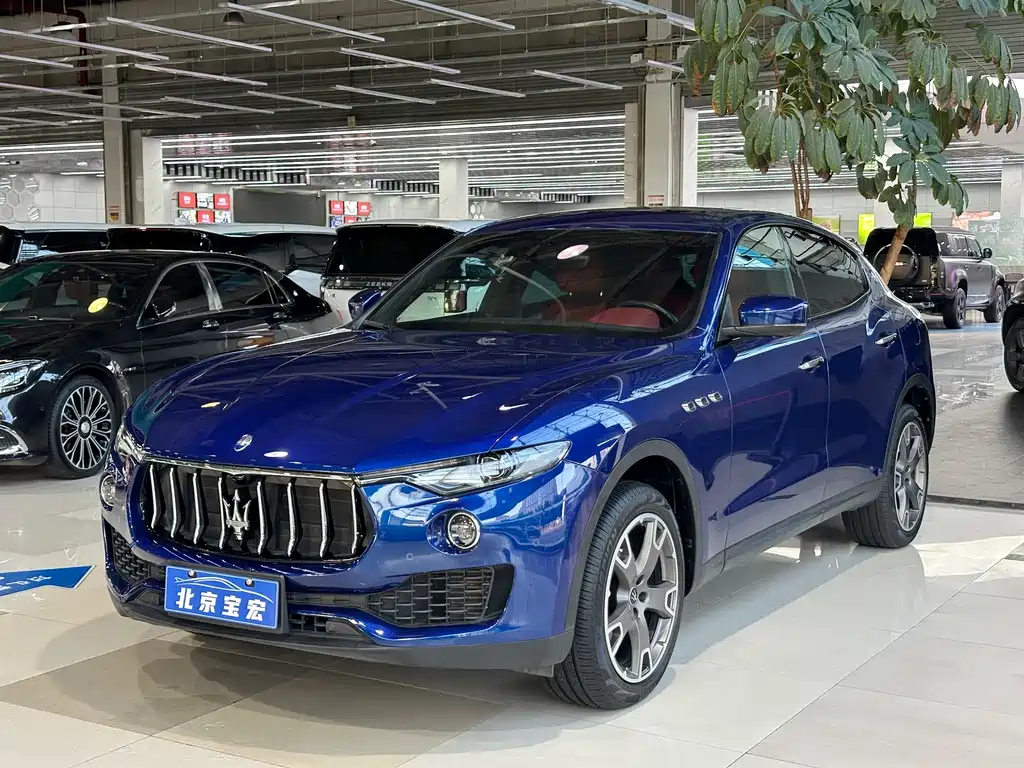 Levante 2020 3.0T Standard Edition