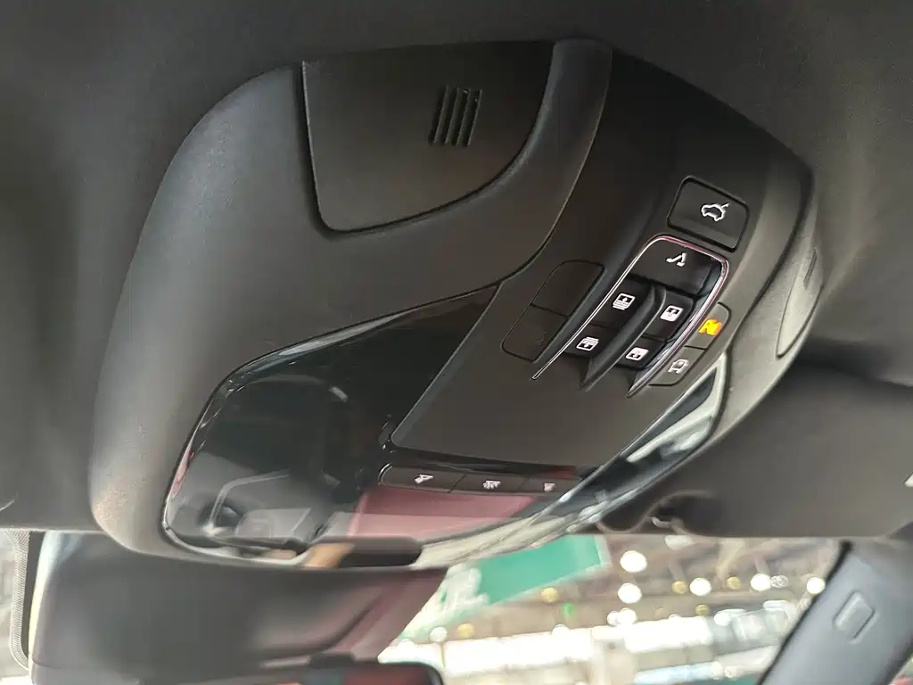 Levante 2020 3.0T Standard Edition