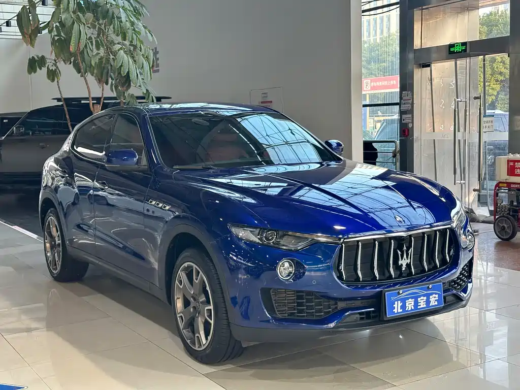 Levante 2020 3.0T Standard Edition