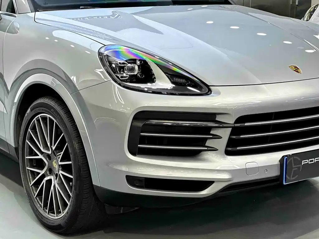 Cayenne 2022 Platinum Edition 3.0T