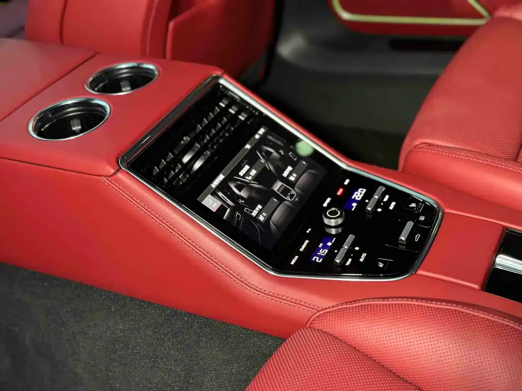 Panamera 2023 Executive Long Platinum Edition 2.9T