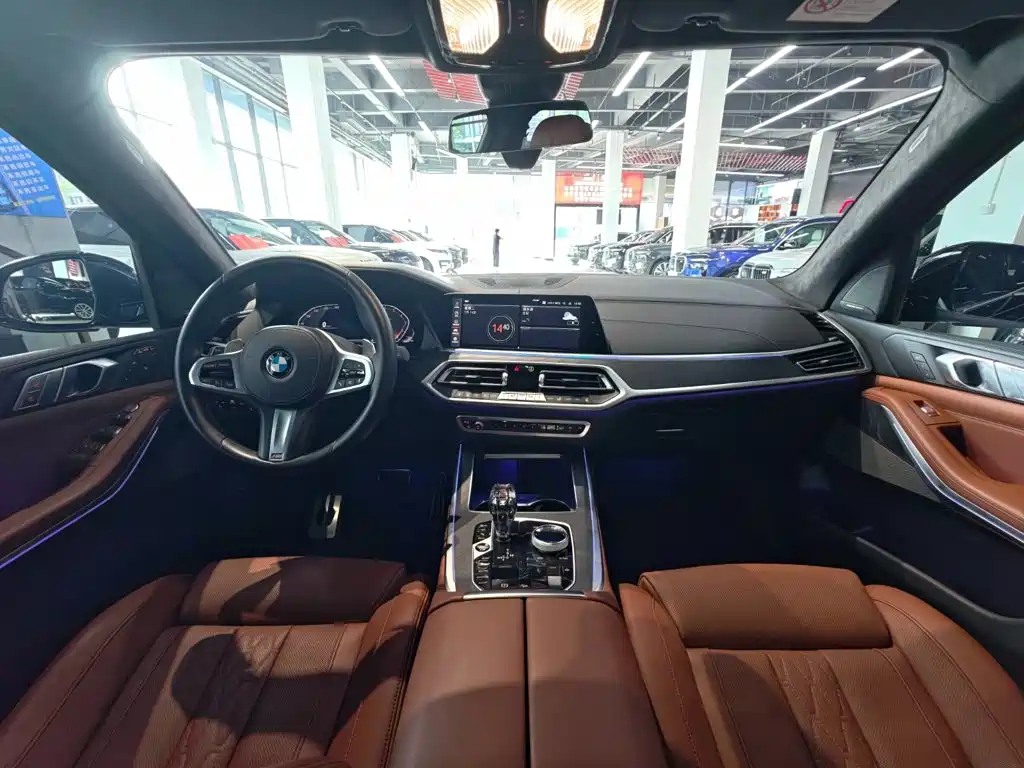 BMW X7 2022 xDrive40i Luxury Edition M Sport Package