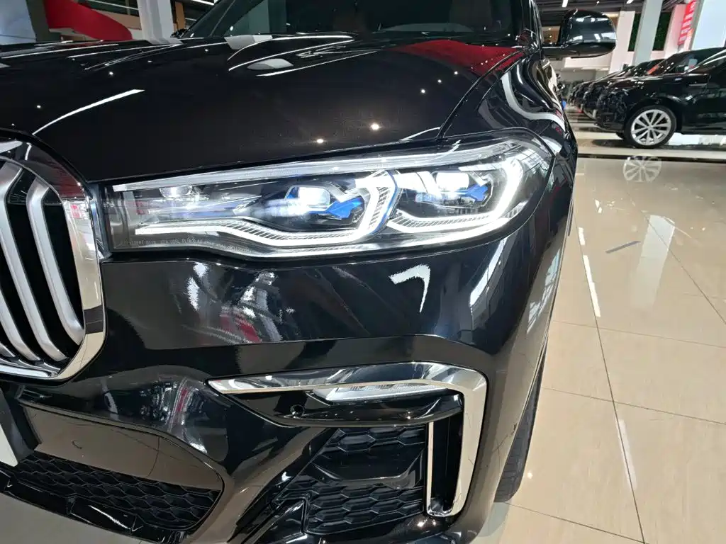 BMW X7 2022 xDrive40i Luxury Edition M Sport Package
