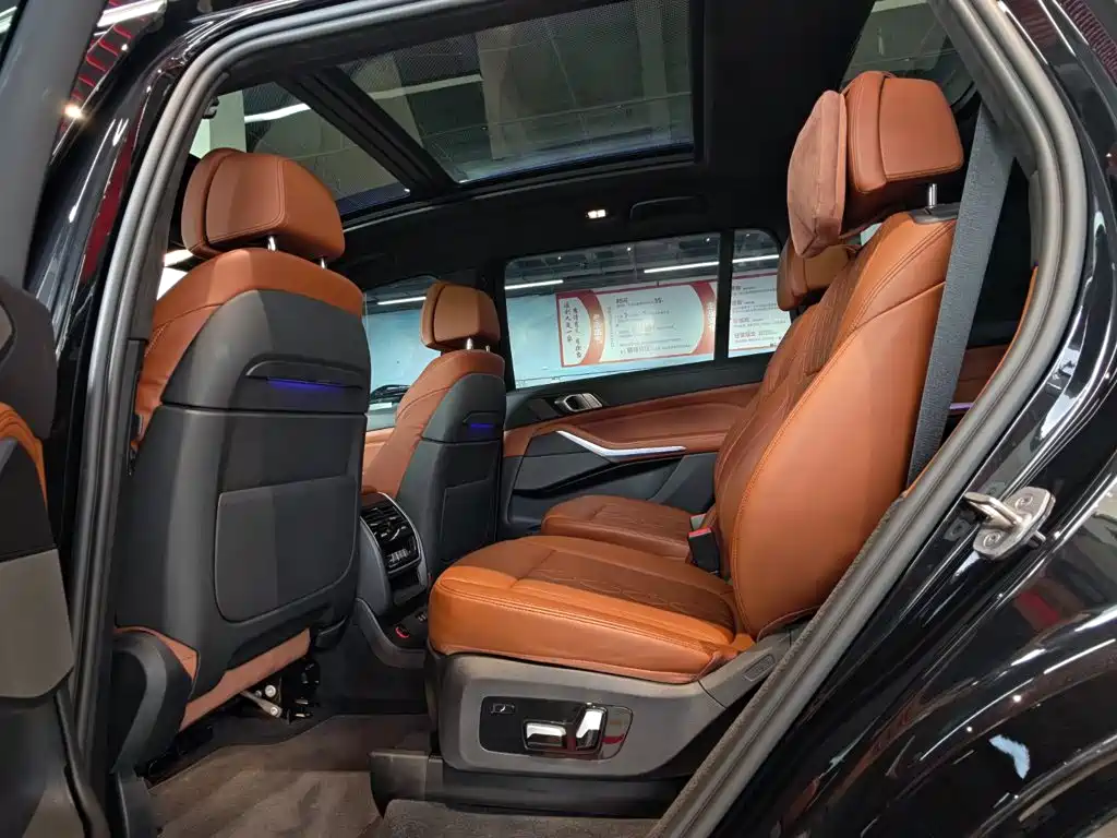 BMW X7 2022 xDrive40i Luxury Edition M Sport Package